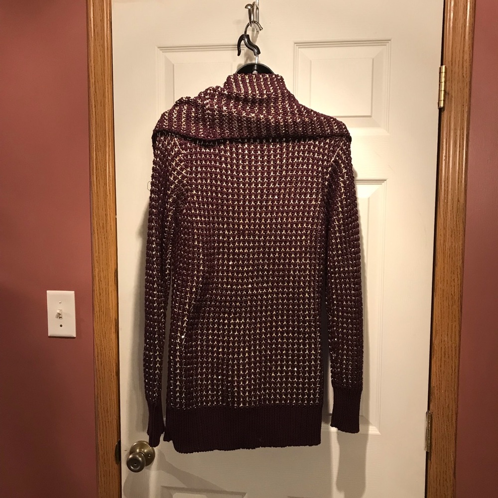 Cache Sweater - image 2